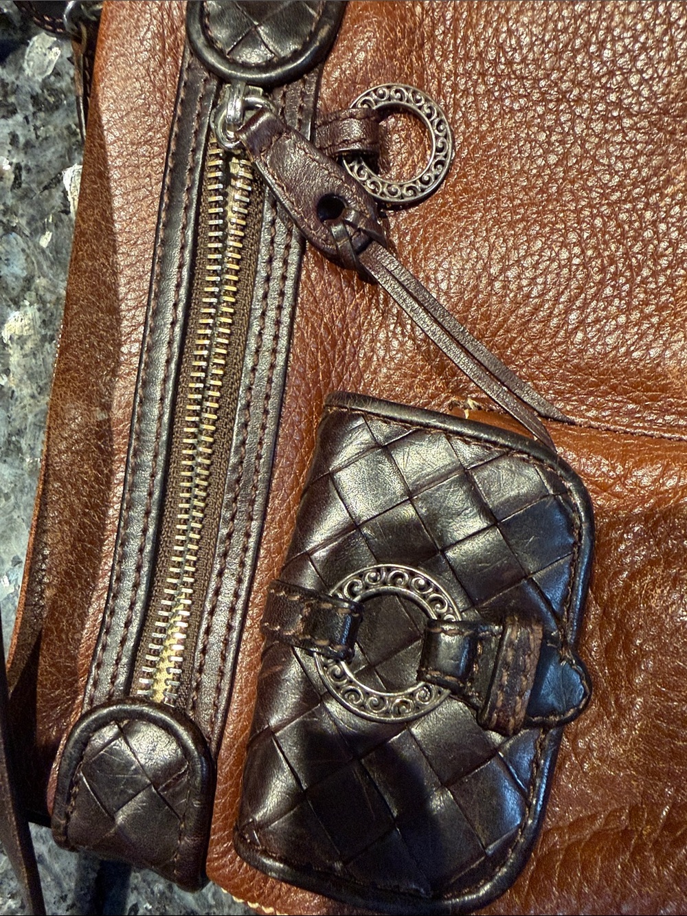 Brighton Brown Leather Crossbody Bag with Dark Brown Trim - Picture 3 of 7